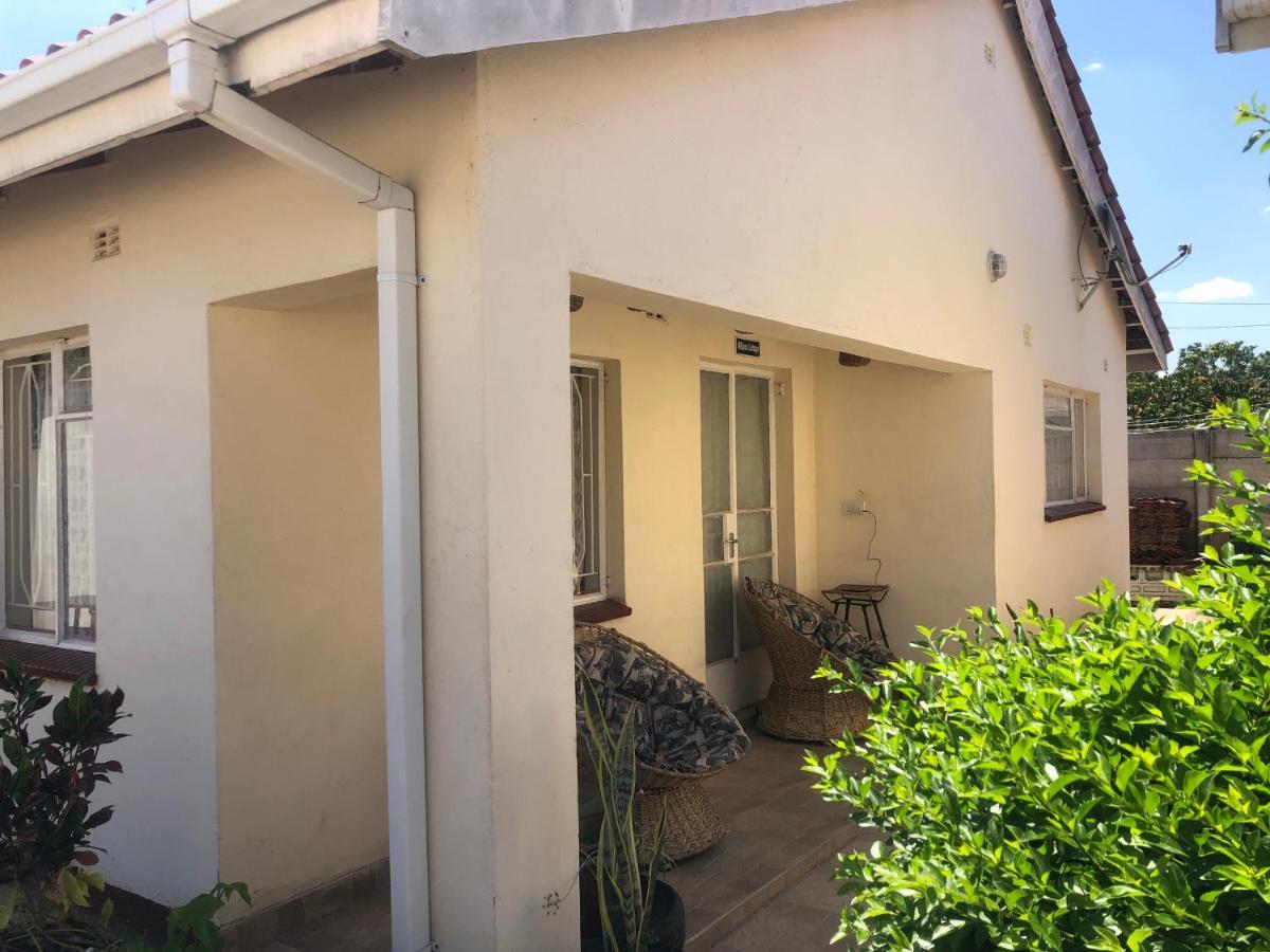 Kwampofu Guest House 哈拉雷 外观 照片