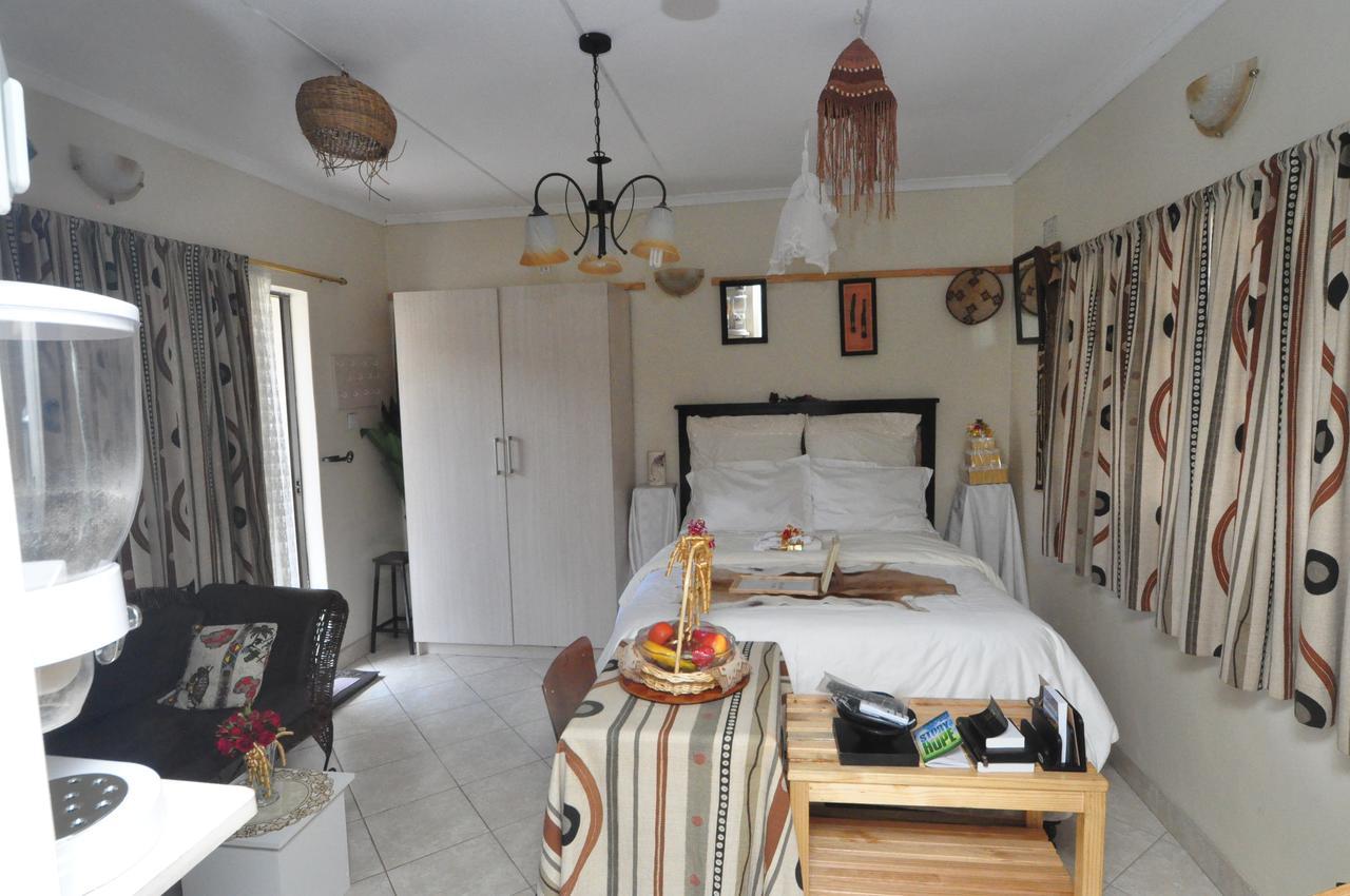 Kwampofu Guest House 哈拉雷 外观 照片