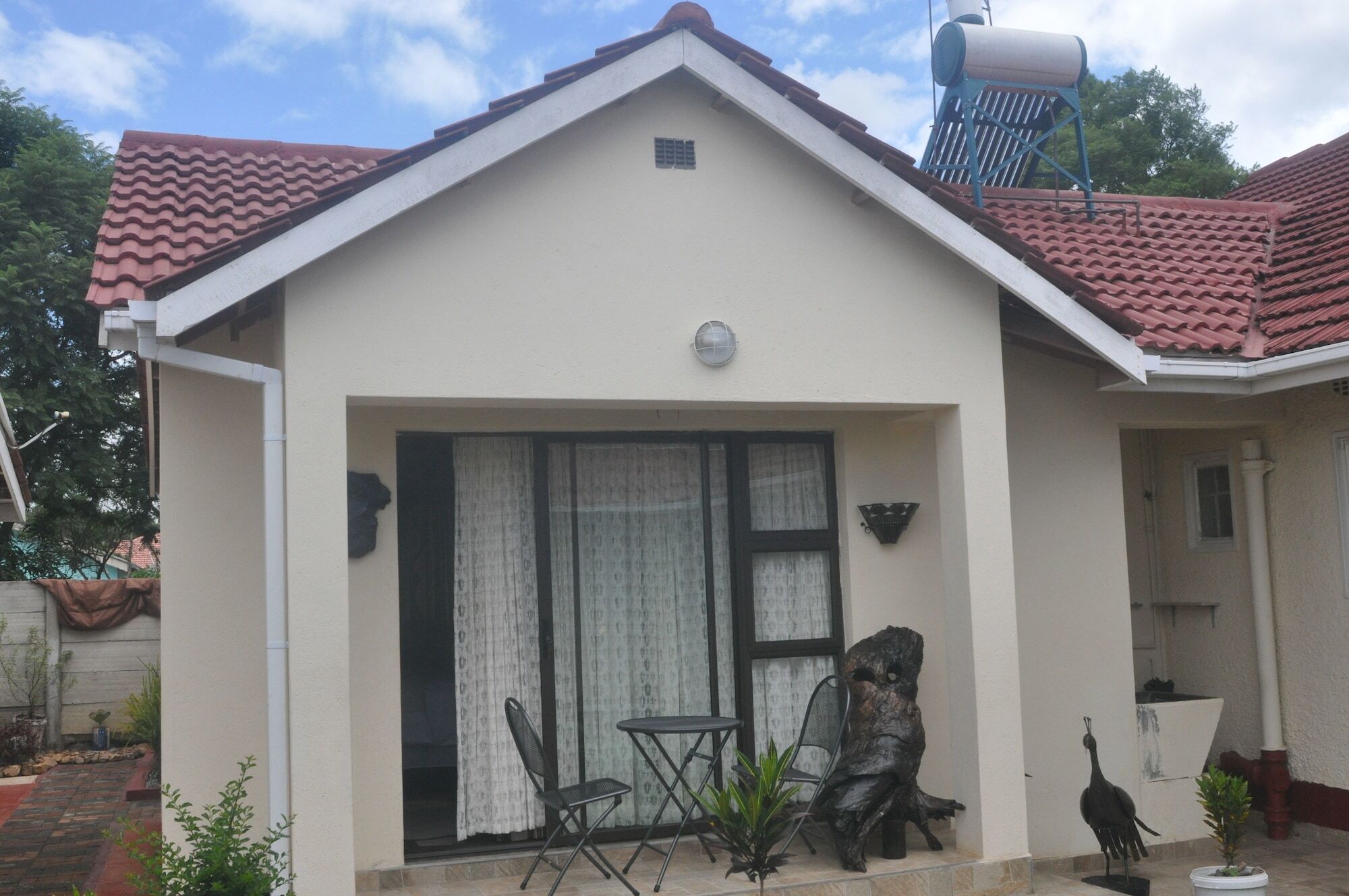 Kwampofu Guest House 哈拉雷 外观 照片